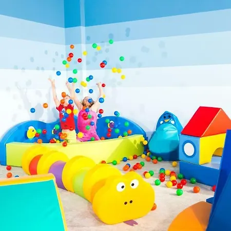 Polanki Park Leon Appartamento *